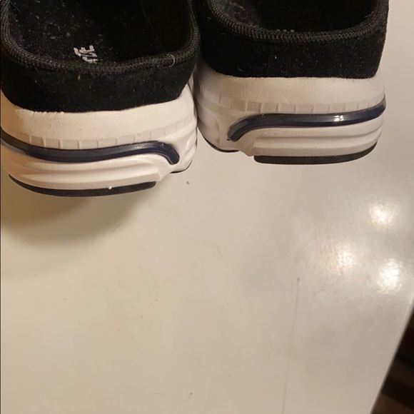 Slides - Picture 3 of 5